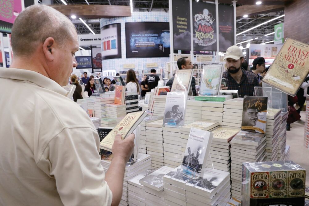 En el marco de la FIL, la Caniem indicó que el año pasado la industria editorial produjo 277.3 millones de libros (JUAN BOITES. EL UNIVERSAL)