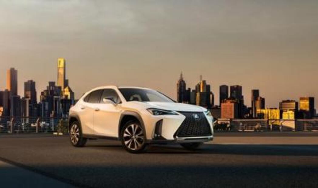 Lexus muestra la primera imagen oficial de su nuevo modelo UX