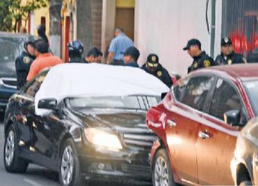 Asesinan a conductor de Mercedez Benz frente a su familia en la Guerrero