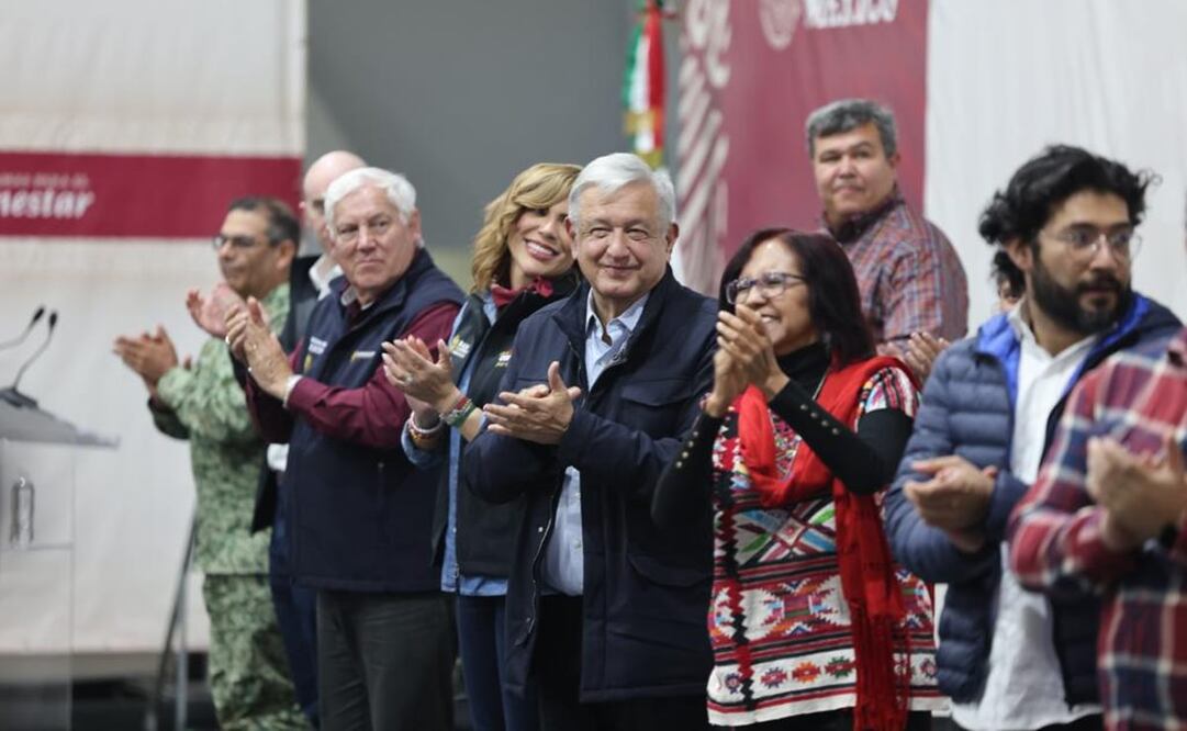 Presidente Andrés Manuel López Obrador en revisión de Pensión Bienestar. Foto: Presidencia