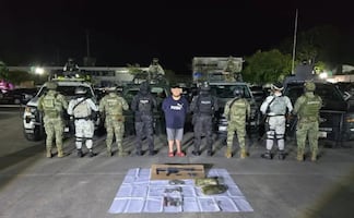 Cae “El Balú”, jefe de plaza de “La Barredora” en Tabasco; aseguran un vehículo, armas, cartuchos y droga