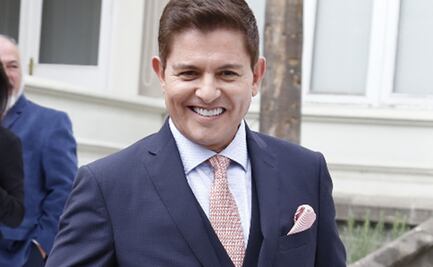 Ernesto Laguardia “aprende” a ser galán con Humberto Zurita