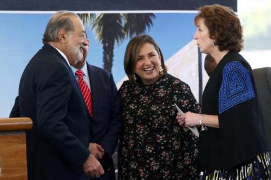 Colocan primera piedra de nueva embajada de EU en la CDMX