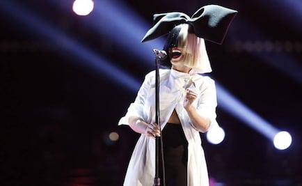 Sia grants Mexican cancer patient's wish to record a song