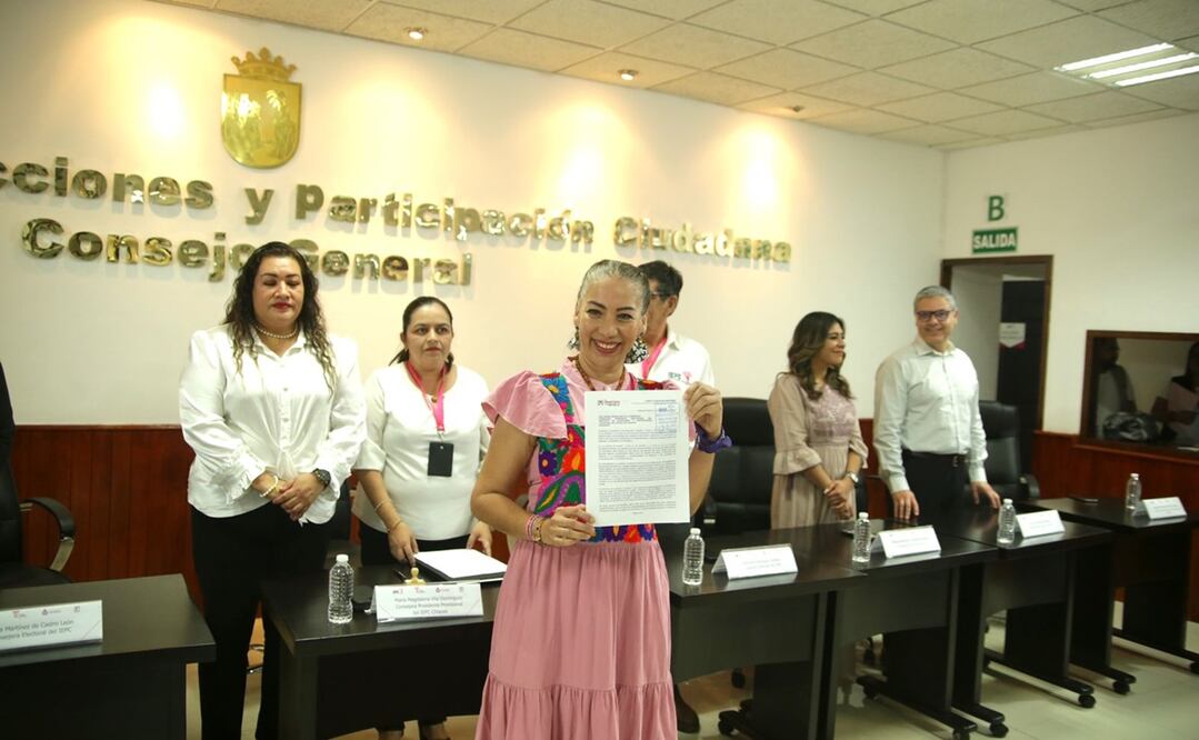 Olga Luz Espinosa se registra como candidata a la gubernatura de Chiapas. Foto: Especial