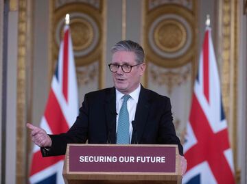 Primer ministro británico anuncia plan de cuatro puntos para ayudar a Ucrania