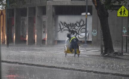 Lluvias afectaron dos viviendas en Tlalpan; registran encharcamiento de 70 metros
