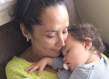 Mamás a pesar de cáncer y divorcio