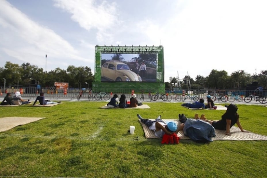 Autocinema y bicicinema para tarde de pelis