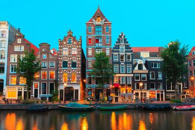 Ámsterdam aumentará impuesto a turistas en 2020