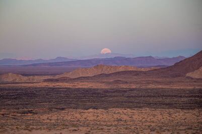 Descubre un cielo estrellado o la superluna en El Pinacate