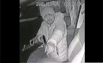 Conductor lucha por su vida tras asalto en Tlalnepantla