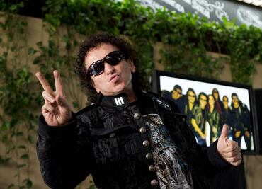 Alex Lora aclara lo que ocurrió en concierto