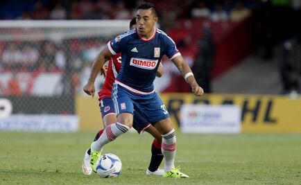 Marco Fabián será operado en Chivas