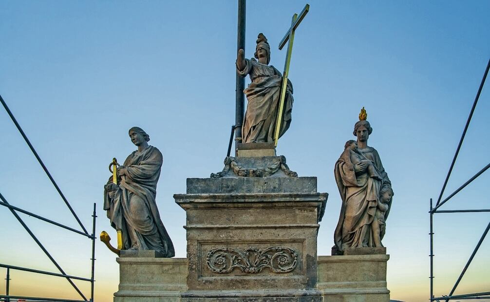 Las otras dos piezas, La Fe y la Caridad, tuvieron intervenciones menores, como resanamientos en algunas partes dañadas. Foto: Facebook | Demetrio Urias