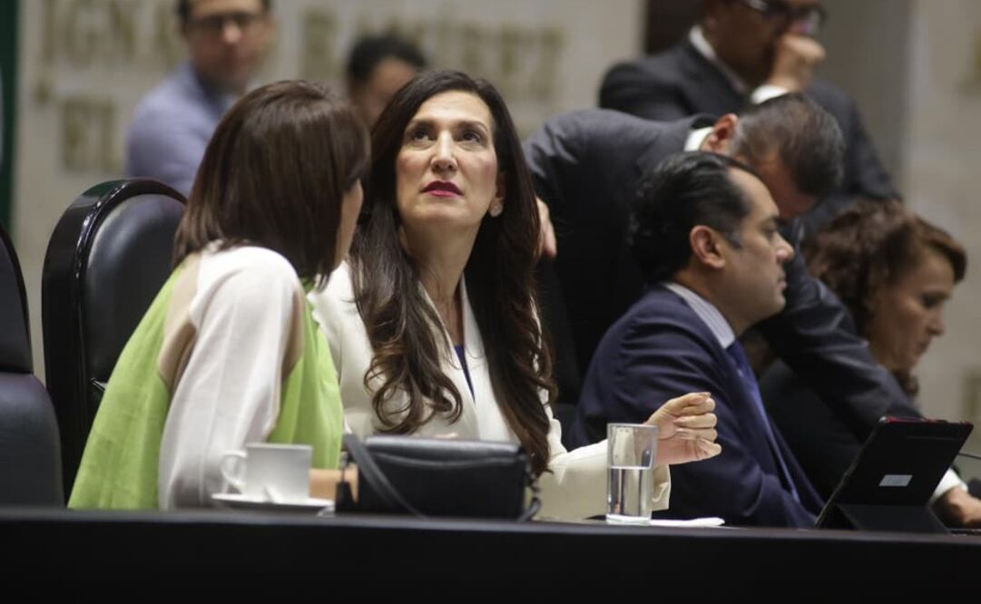 Kenia López Rabadán rindió protesta como presidenta de la Mesa Directiva de la Cámara de Diputados este martes 2 de septiembre de 2025. Foto: Carlos Mejía/ EL UNIVERSAL