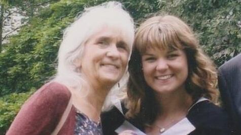 La historia de la mujer que no siente dolor