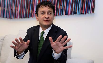 Mujer acusa a Virgilio Andrade por violencia