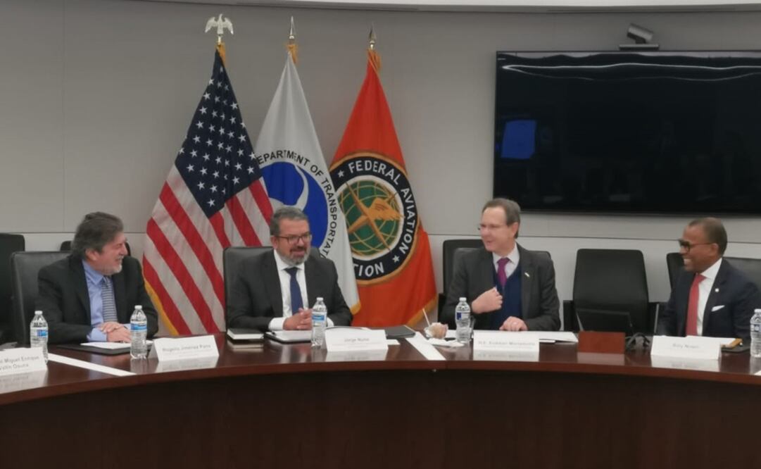 Reunión de la SICT y personal de Administración Federal de Aviación de Estados Unidos. Foto: Secretaría de Relaciones Exteriores