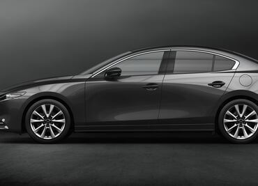 ¿Los autos oscuros absorben más calor que los claros?