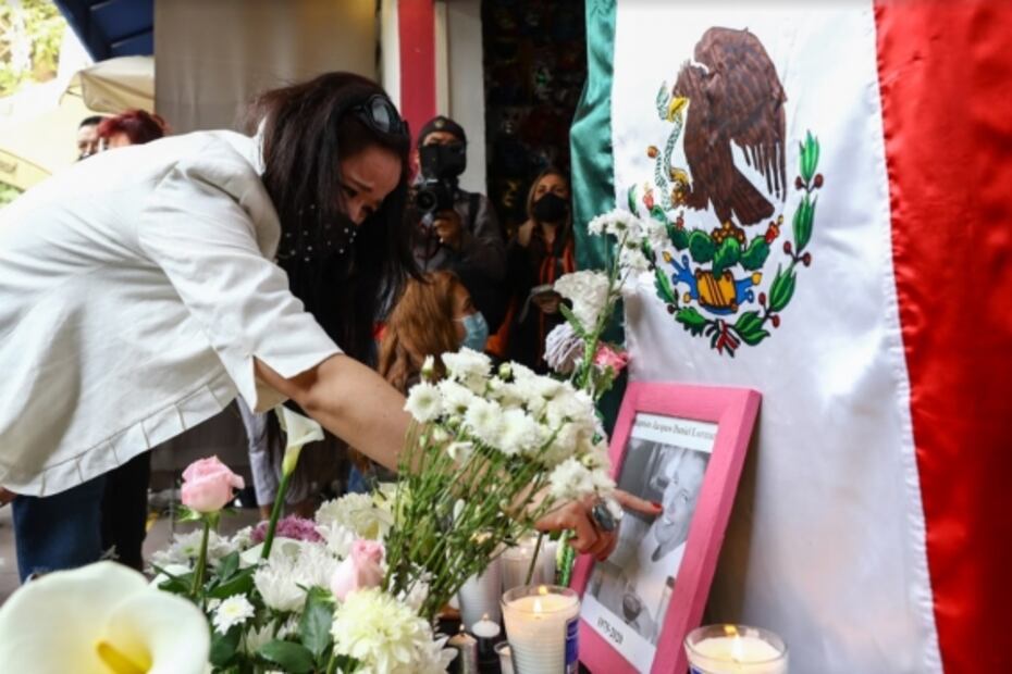 Multitudes en tiendas departamentales, la esfera Covid-19 y aplicación de pruebas rápidas, entre las fotos de la semana