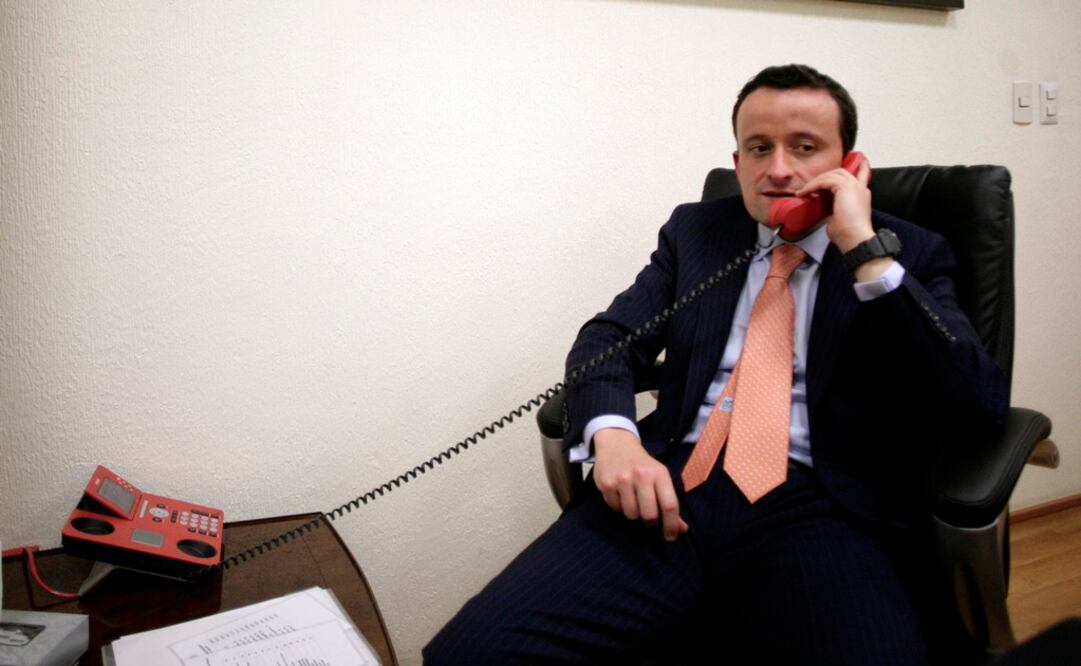 El titular de Cofepris alertó de efectos nocivos del falso fármaco. /Archivo - EL UNIVERSAL