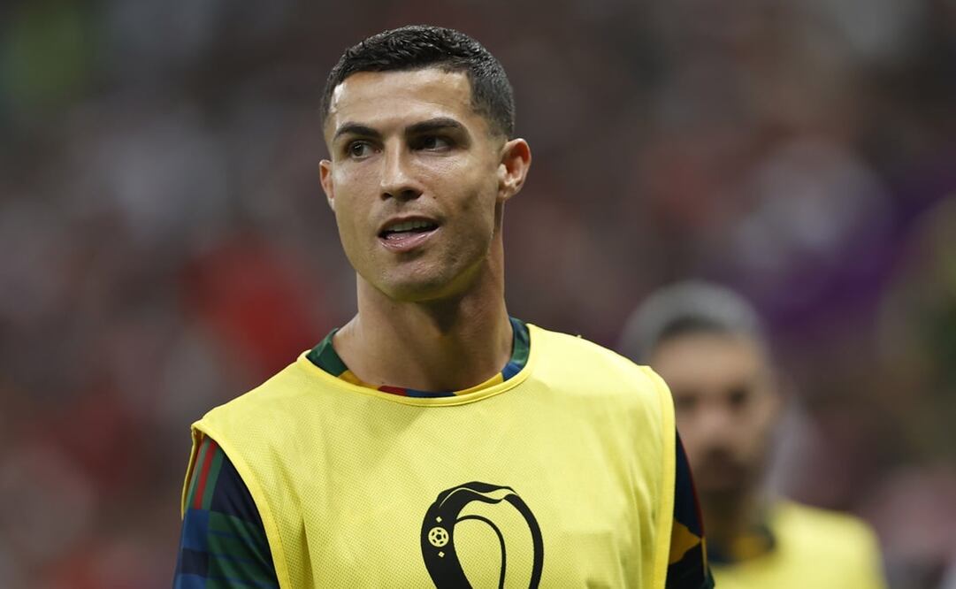 Cristiano Ronaldo como suplente con Portugal - FOTO: EFE
