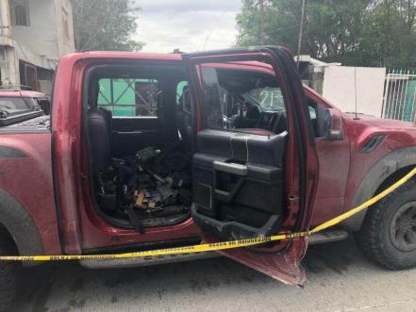 Aseguran armas y uniformes de tipo militar en Nuevo Laredo