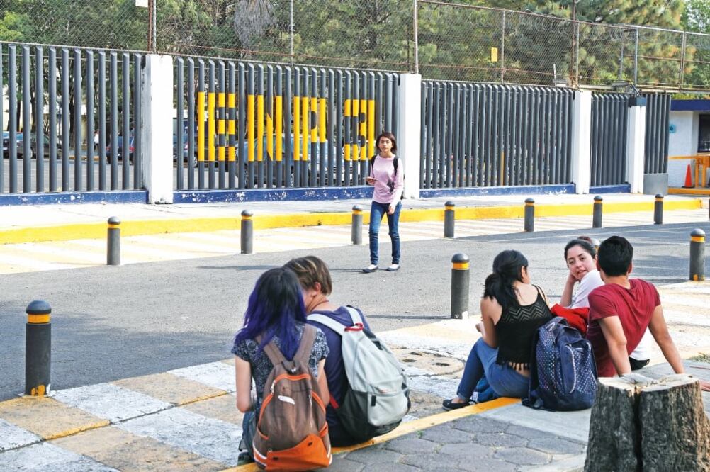 Alerta. En la Preparatoria 3 de la UNAM dos jovencitas se suicidaron y una más intentó quitarse la vida (ARCHIVO EL UNIVERSAL)