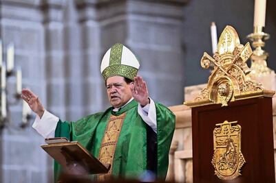 Iglesia: hijos de parejas gay, los más afectados