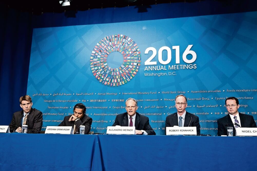 Robert Rennhack, subdirector del departamento del Hemisferio Occidental del FMI, destacó los ejemplos de Chile, Colombia y Estados Unidos, países que cuentan con un consejo fiscal que opera sin influencia política (CORTESÍA FMI)