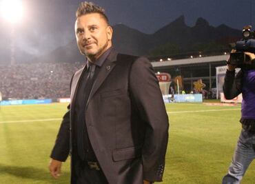 'Tuca' tiene jerarquía para estar en el Tri: Mohamed