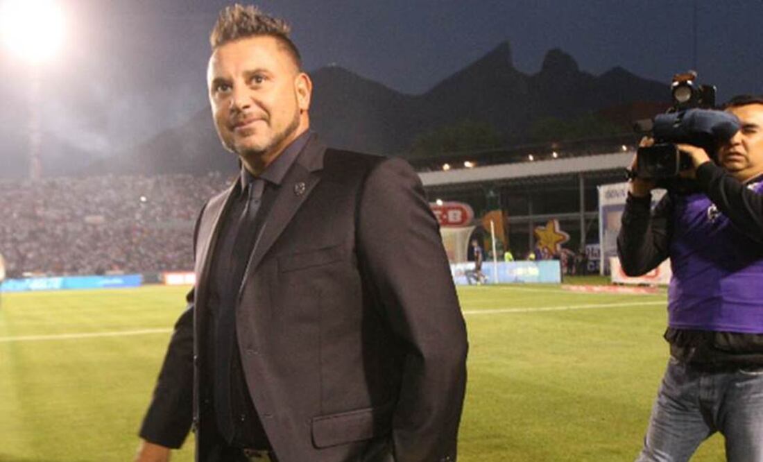 'Tuca' tiene jerarquía para estar en el Tri: Mohamed