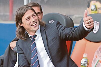 "Mueven tapete" al DT nacional