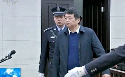 Tribunal chino dicta cadena perpetua a exministro por aceptar sobornos