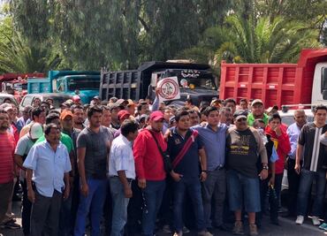 Se dividen sindicatos de transportistas en Oaxaca