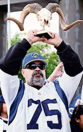 Rams van de vuelta a California