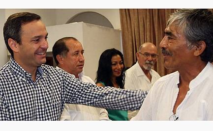 Busca edil de Cancún profesionalización total de servidores