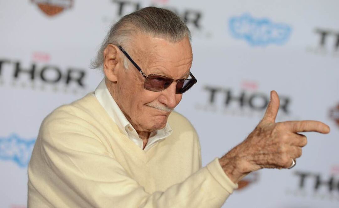 El sujeto dice que Stan Lee lo llamó imbécil Foto:Archivo
