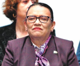 Se hacen pasar por triquis para recibir ayuda