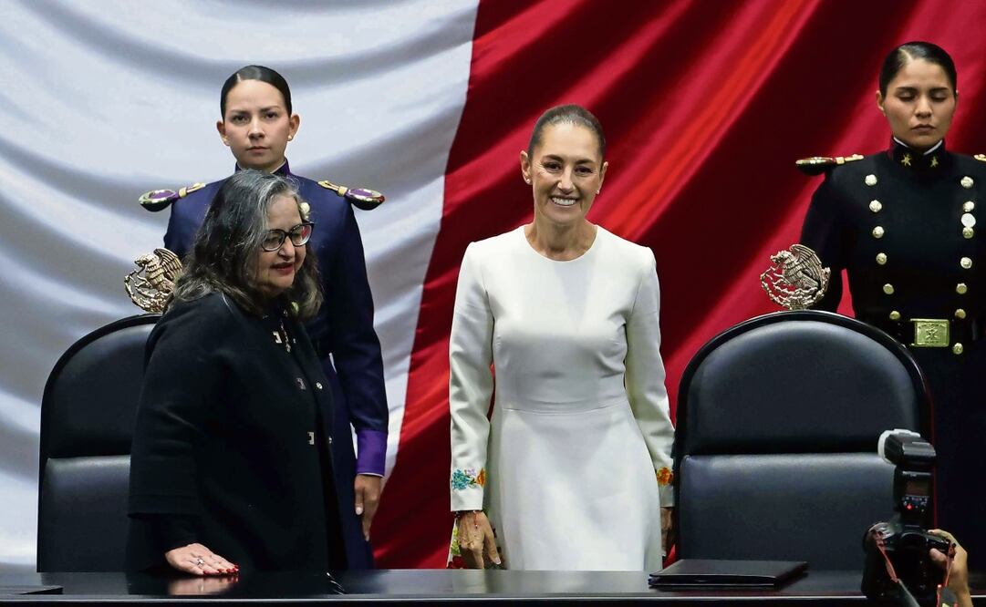 La ministra Norma Piña, presidenta de la SCJN saludó a la presidenta Claudia Sheinbaum el día de la toma de posesión. Foto: Diego Simón Sánchez / EL UNIVERSAL