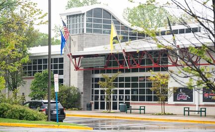Adaptan en EU pista de hielo como morgue temporal por Covid-19
