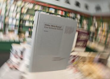 "Mi Lucha", de Hitler, libro favorito de jóvenes en Italia