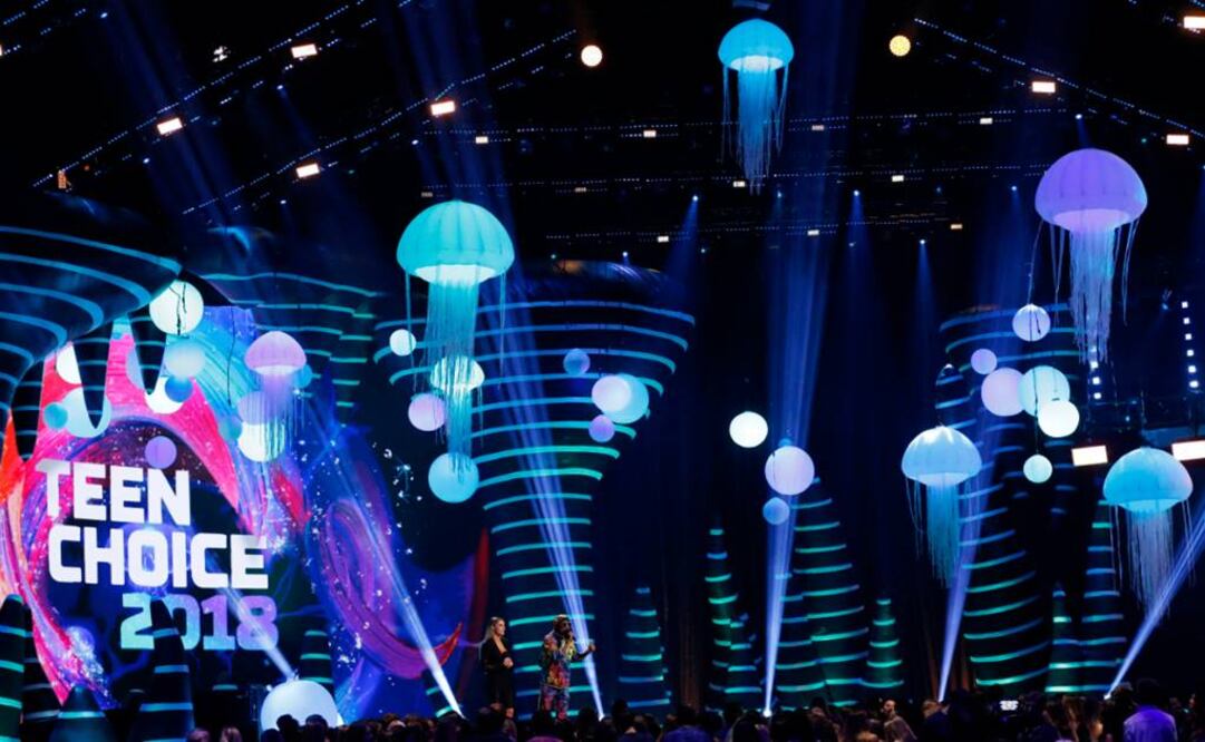 Lele Pons y Nick Cannon conducen los Teen Choice 2018