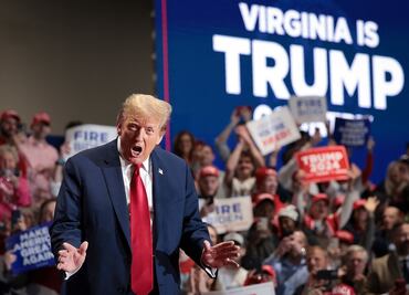 Trump intensifica su retórica sobre inmigración afirmando que Biden "intenta derrocar a EU"