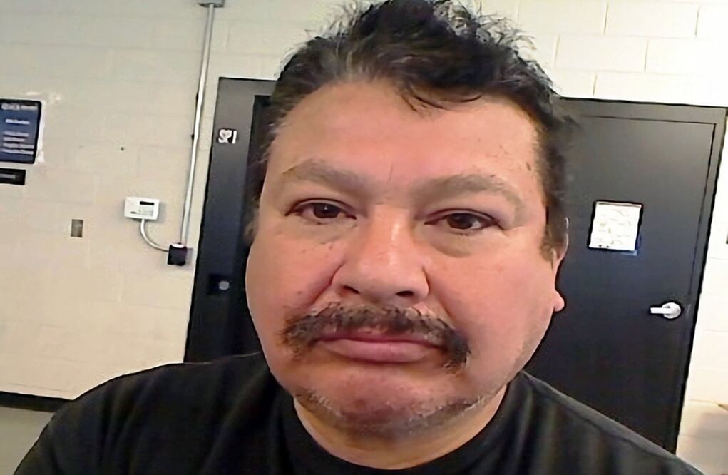 Fotografía cedida por el Departamento de Seguridad Nacional (DHS) de Estados Unidos donde aparece Ramón Morales Reyes, un inmigrante mexicano de 54 años. Foto: EFE