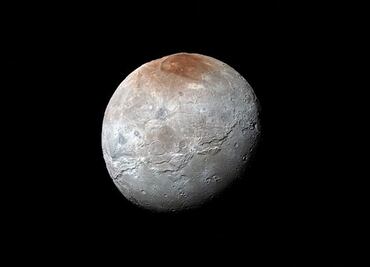 La mancha roja en Caronte podría ser metano atrapado