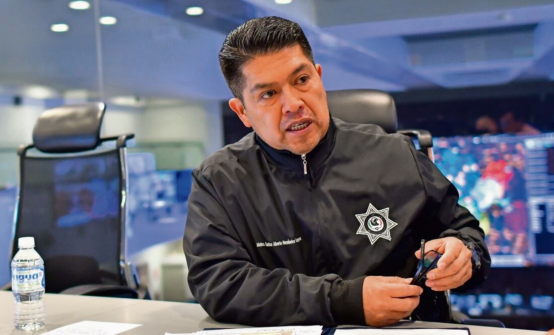 Carlos Alberto Hernández destacó el aseguramiento de un túnel desde donde sacaban cientos de litros de combustible. Foto: Arturo Hernández | El Universal