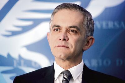 Presenta Mancera nuevo proyecto en La Mexicana