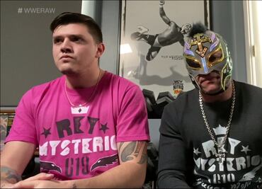 Retiro de Rey Mysterio, el ‘circo’ de la WWE para el debut de su hijo